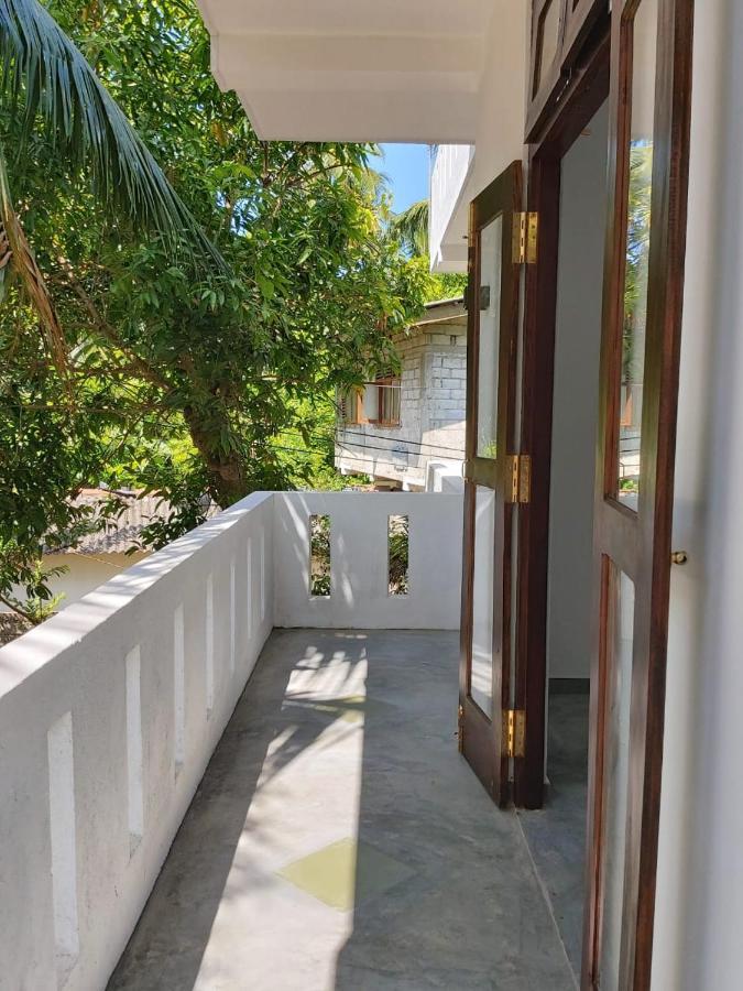 Anusha Apartment 15 Homestay Галле Экстерьер фото